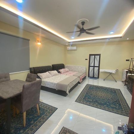 Makndak Roomstay Arau Bagian luar foto